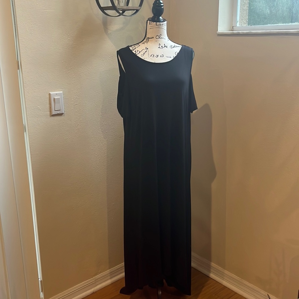Lane Bryant, 14/16 Black Maxi Cold Shoulder Dress